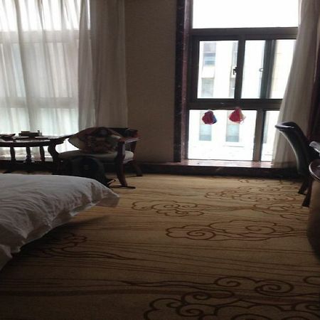 Weihai Happy Hot Spring Hotel Экстерьер фото